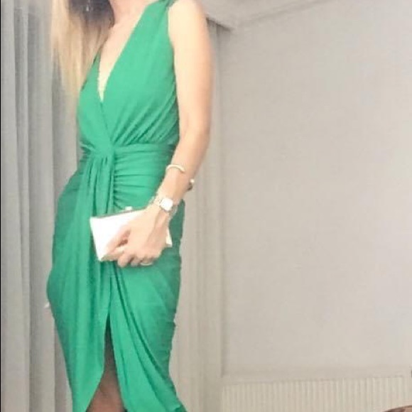 Emerald twist dress - Picture 2 of 3